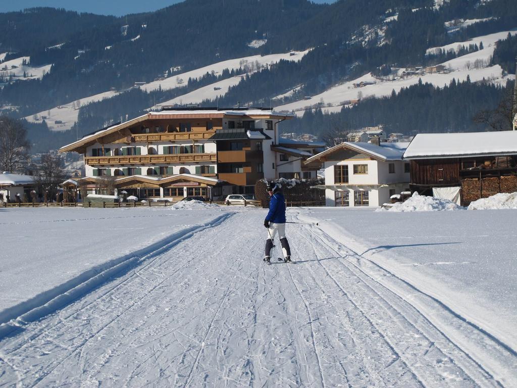 Fruehstueckspension Tannenhof Kirchberg in Tirol Eksteriør billede